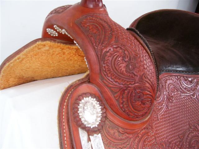 Used Saddle:- Image Number:2